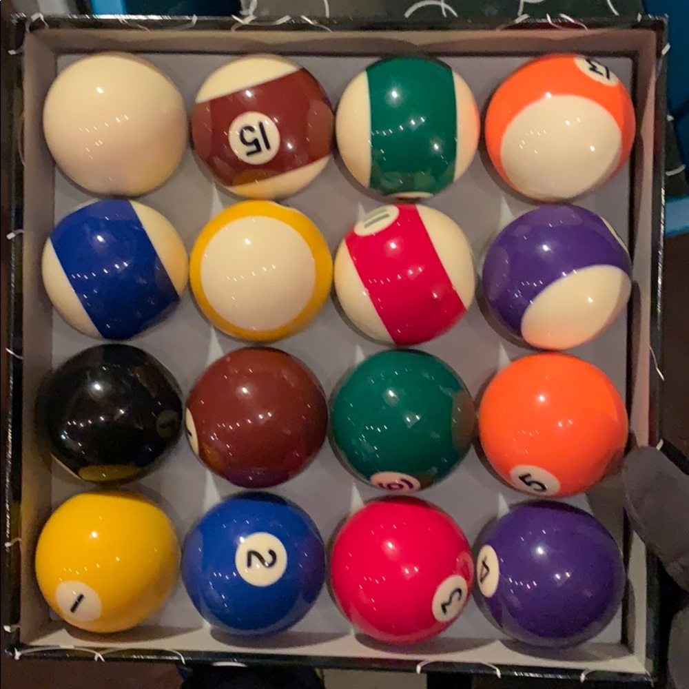 Pool balls set brand new